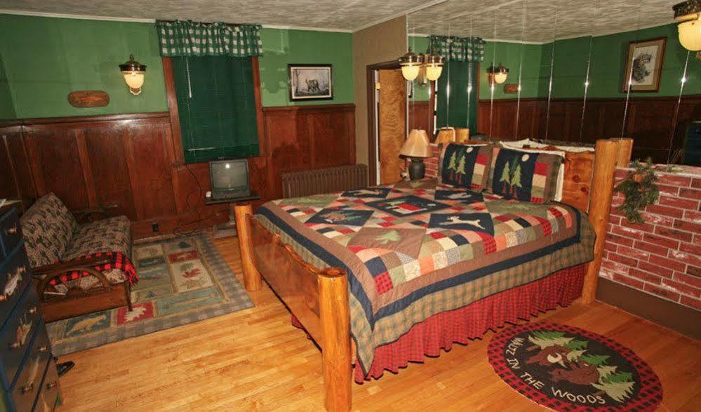 Hickory House Inn أناكوندا المظهر الخارجي الصورة